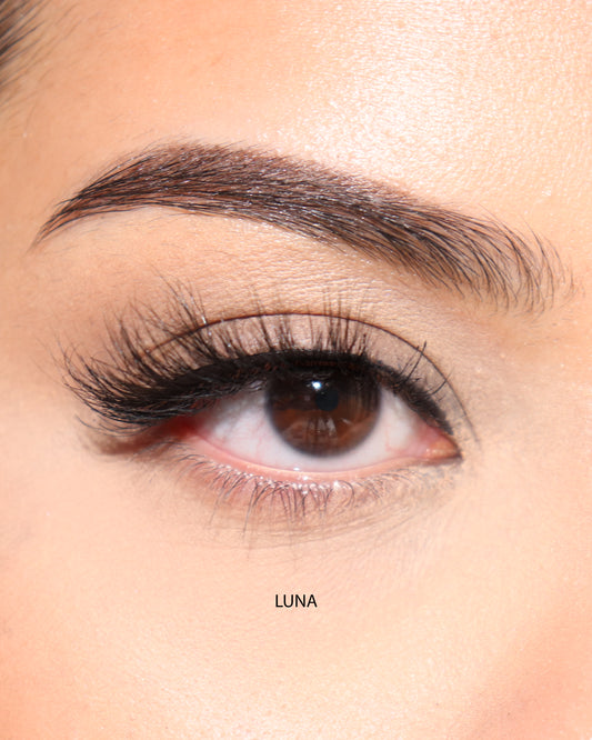 Deluxe Faux Eyelashes Bundle